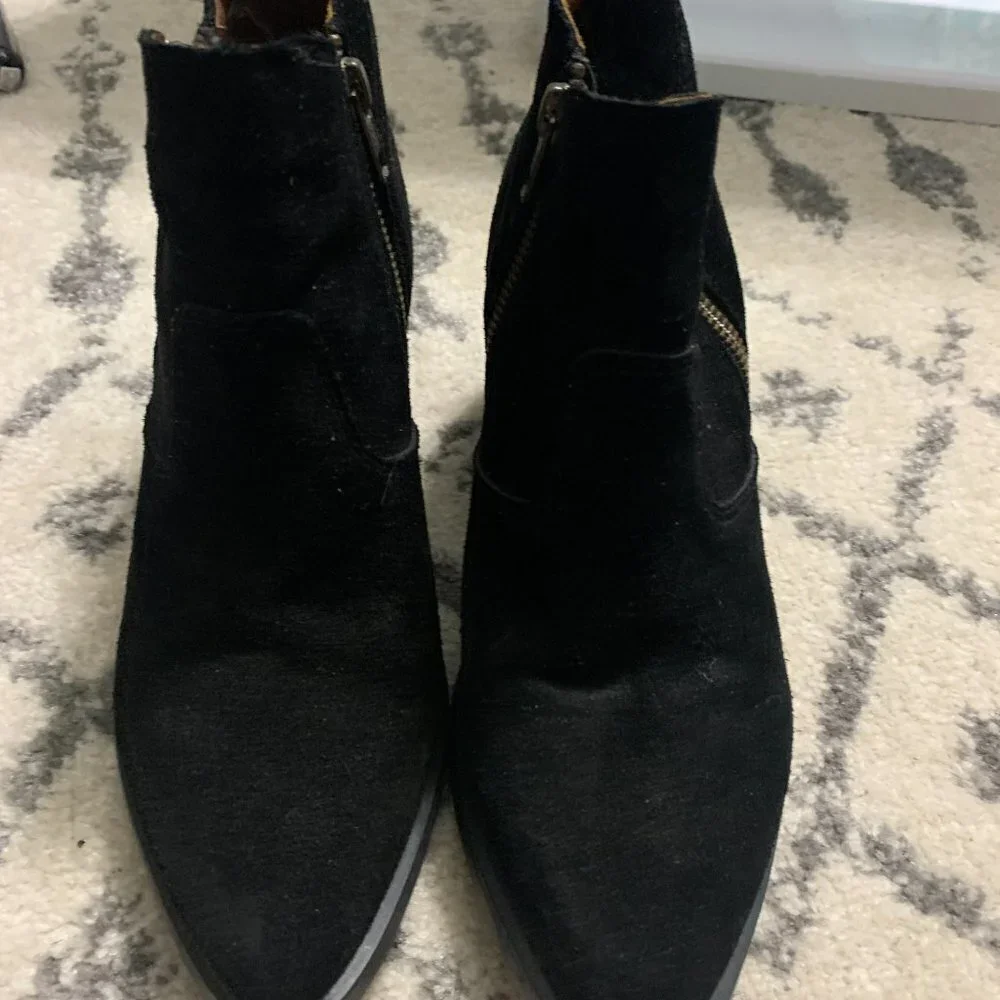 Steve Madden Pierce Black Suede Ankle Boots